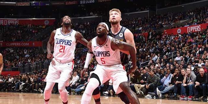  戈贝尔两双守护禁区，森林狼力克步行者收获三连胜  