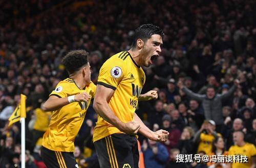  狼队黑科技战术，努涅斯单骑闯关掀翻曼城  